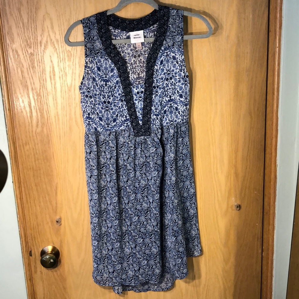 Knox Rose Blue Floral Shift Dress